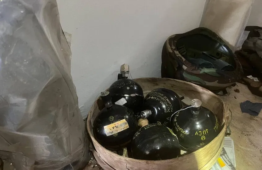 الجيش الإسرائيلي يعلن العثور على أسلحة نوعية جنوب لبنان